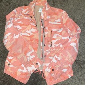 Gap camouflage jacket